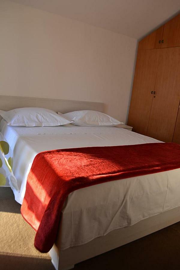 Cosy Sunset Apartment Omiš Esterno foto
